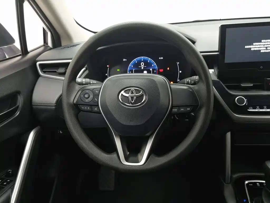 Toyota Frontlander — миниатюра 11
