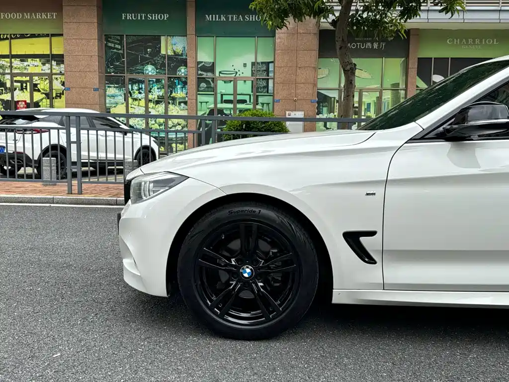 BMW 3 Series GT — миниатюра 7