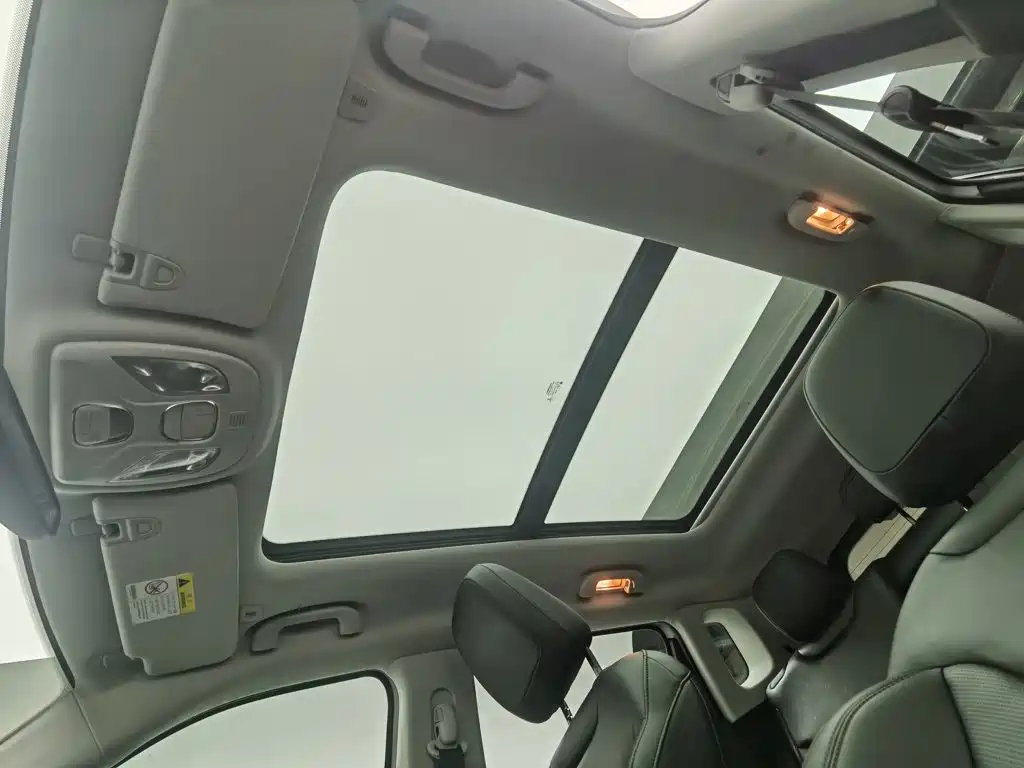 Jeep Compass — миниатюра 14