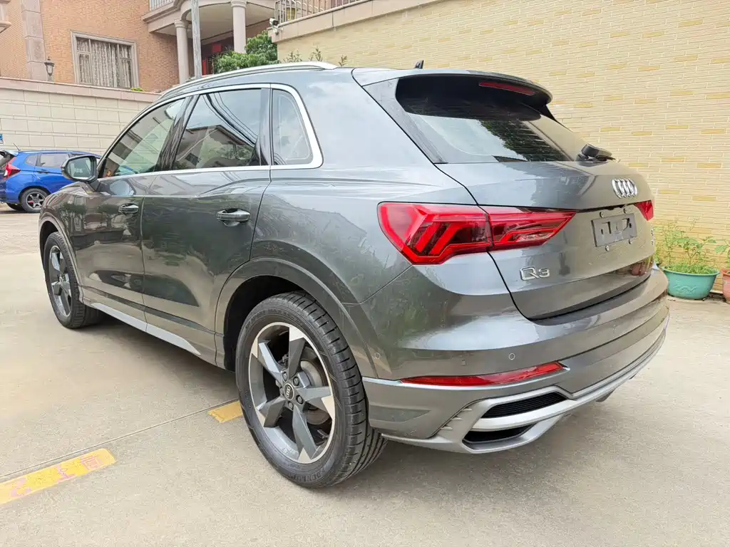 Audi Q3 2022 35 TFSI Fashion
