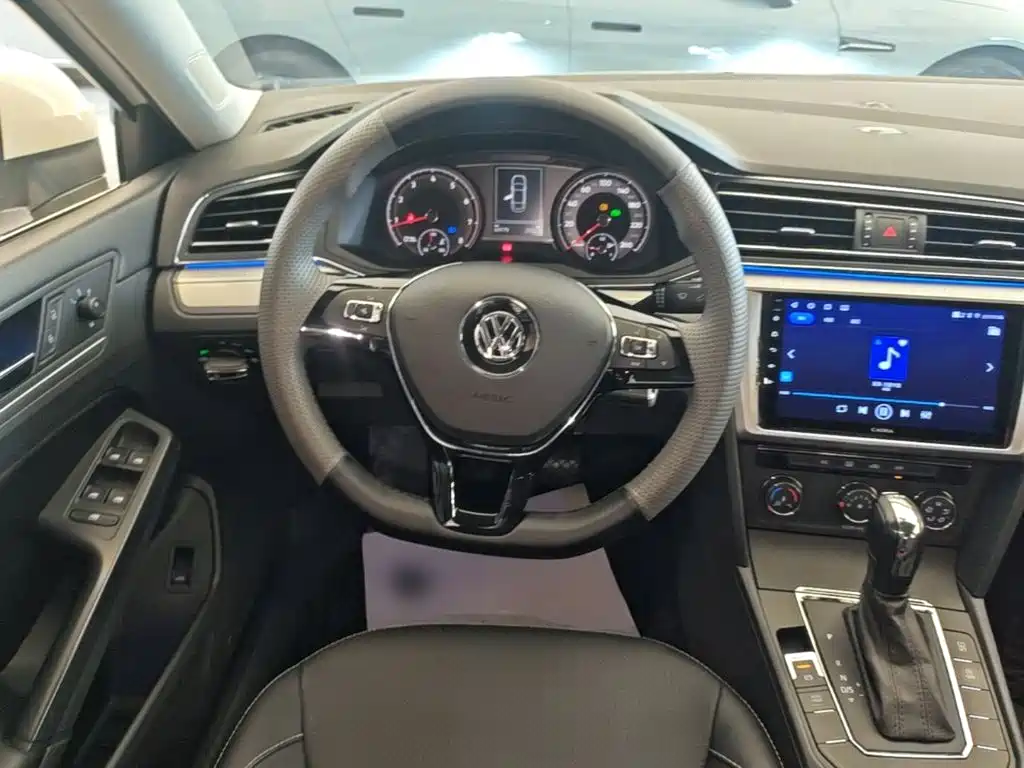 Volkswagen Lamando — миниатюра 11