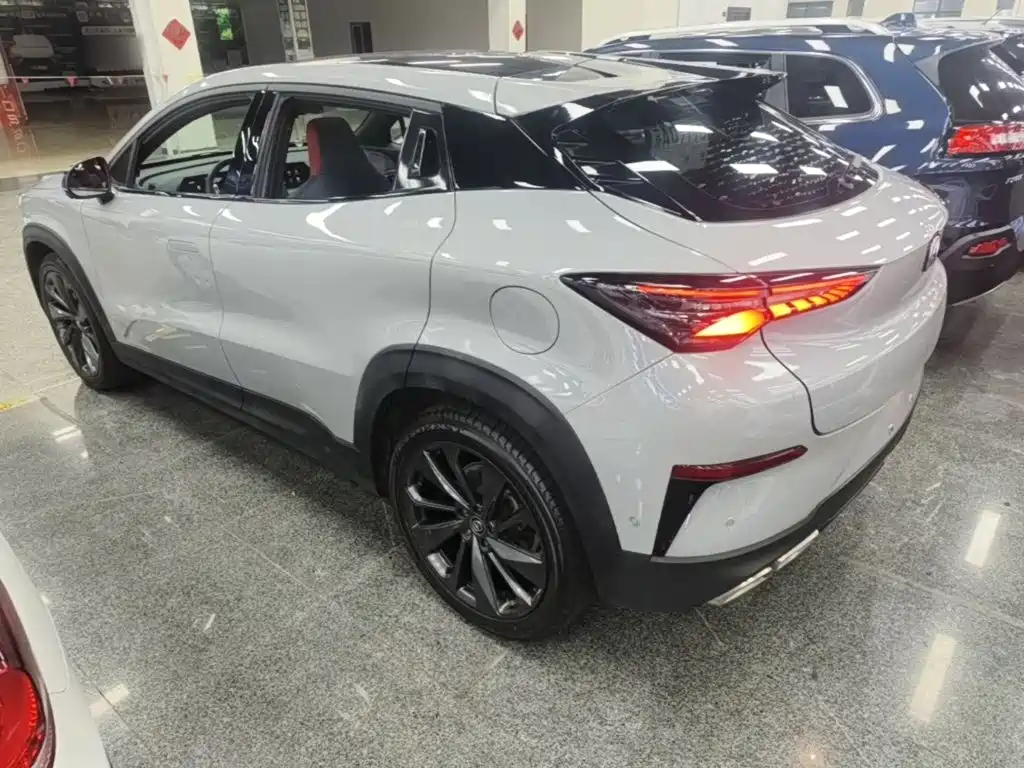 Changan UNI-T — миниатюра 5