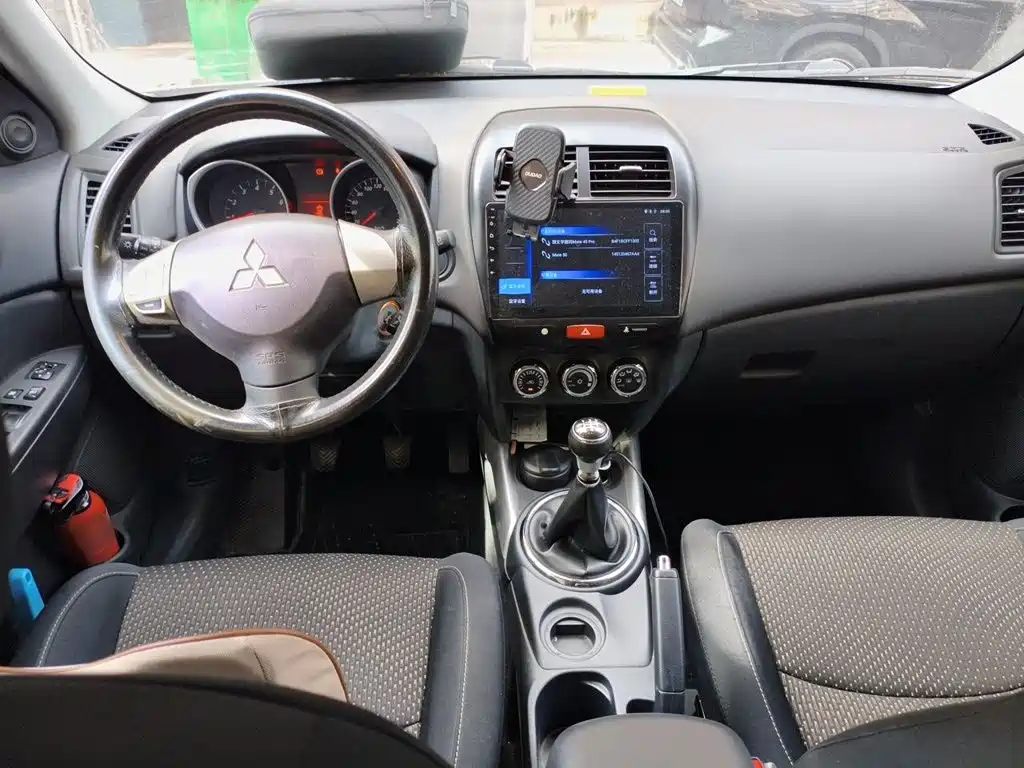 Mitsubishi ASX — миниатюра 5