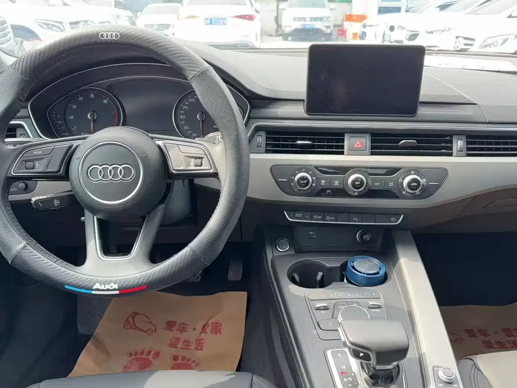 Audi A4L — миниатюра 4