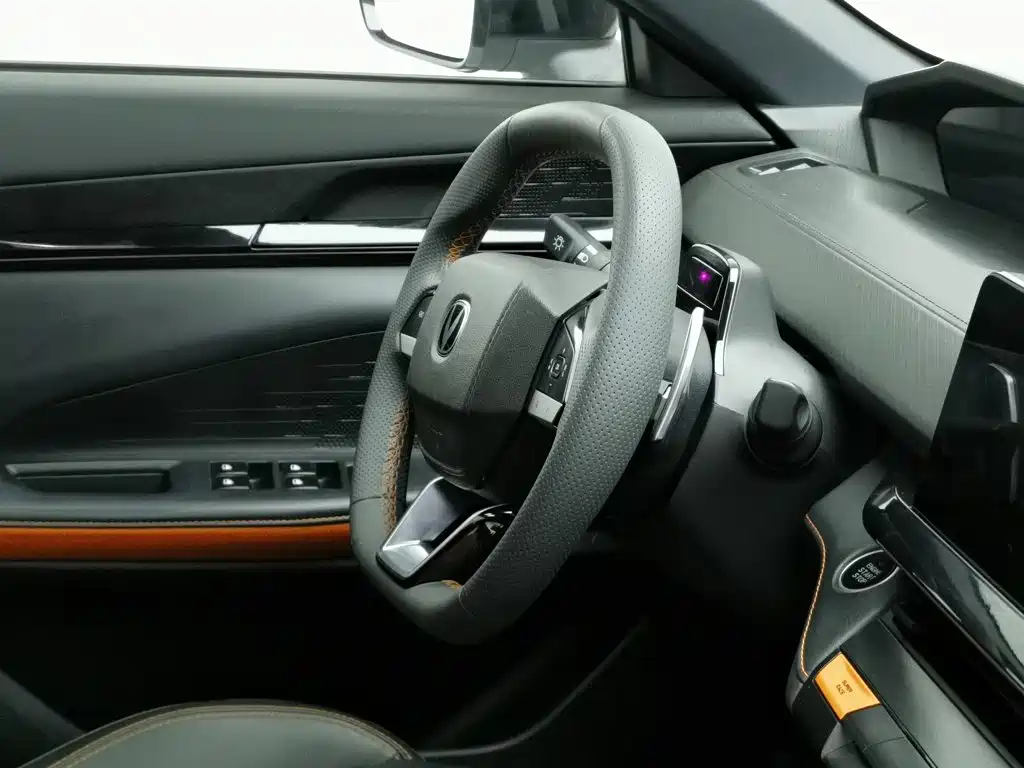 Changan UNI-V — миниатюра 22