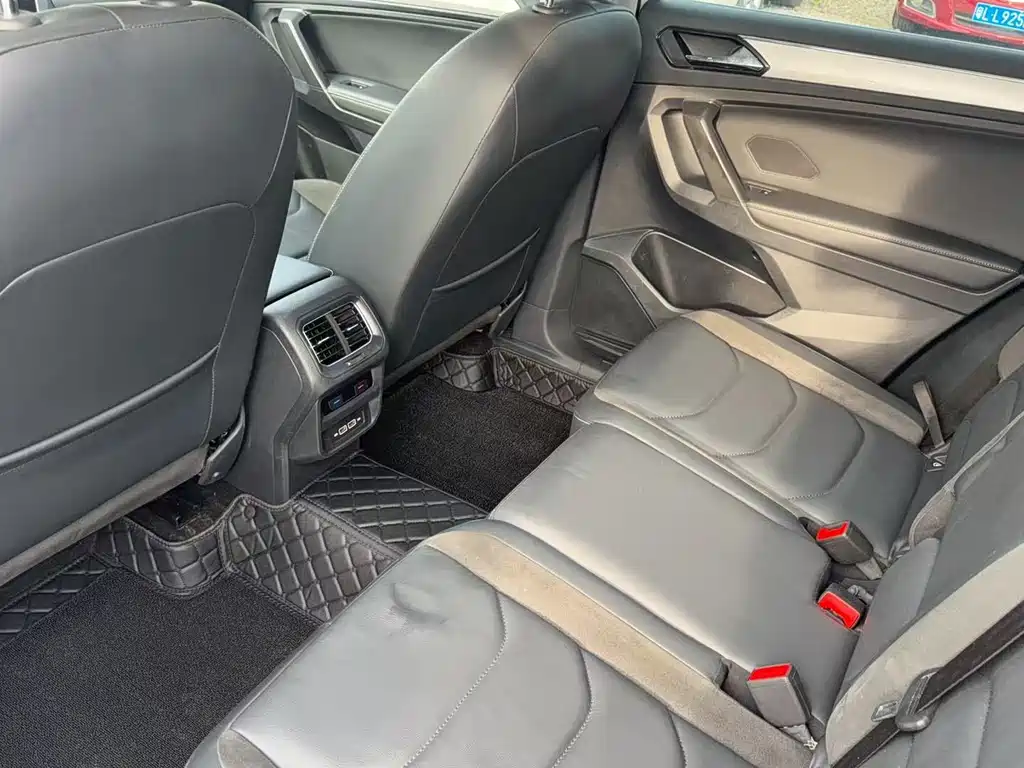 Volkswagen Tiguan L — миниатюра 3
