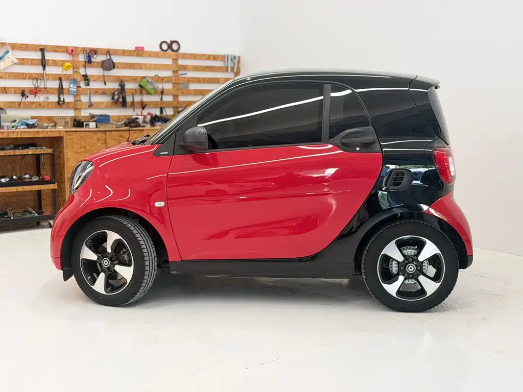 smart Smart Fortwo — миниатюра 4