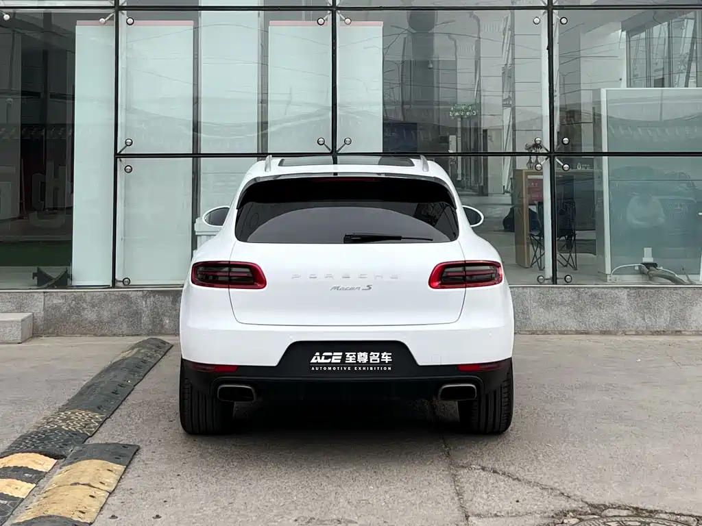 Porsche Macan 2017 Macan 2.0T