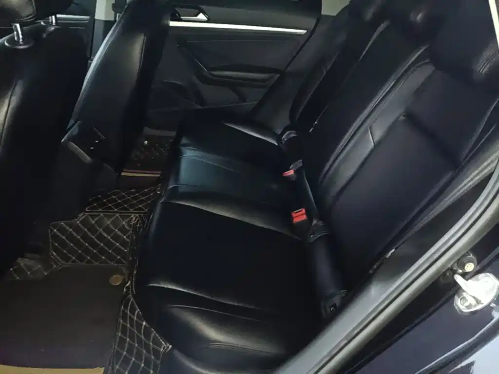 Volkswagen Lavida — миниатюра 17