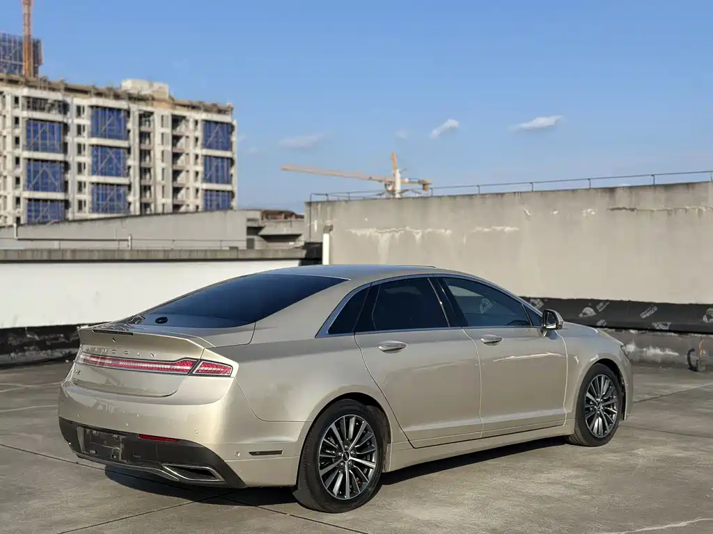 Lincoln MKZ 2017 2.0T