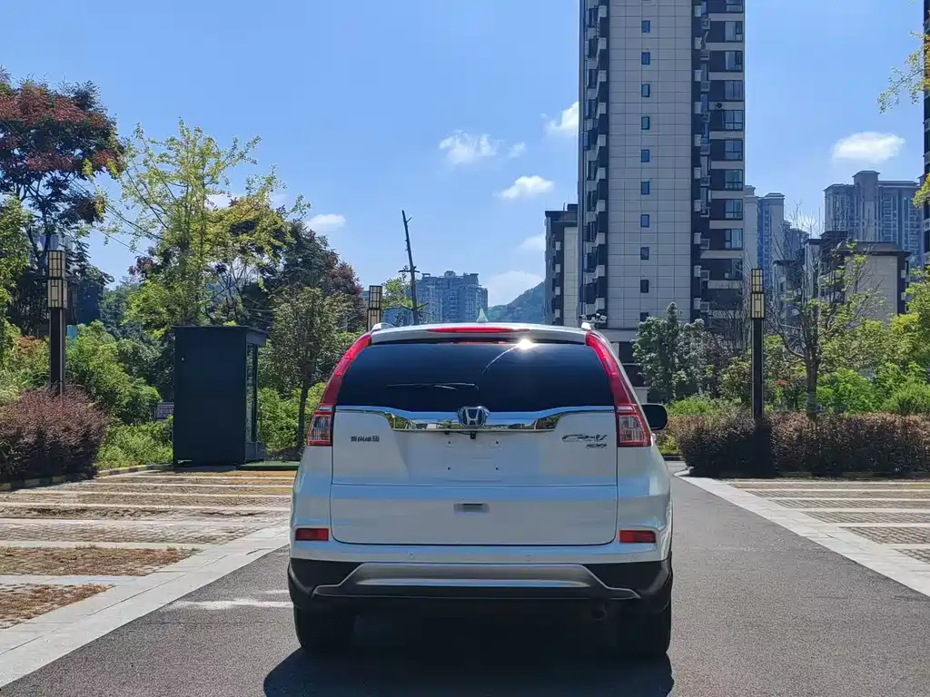 Honda CR-V — миниатюра 5