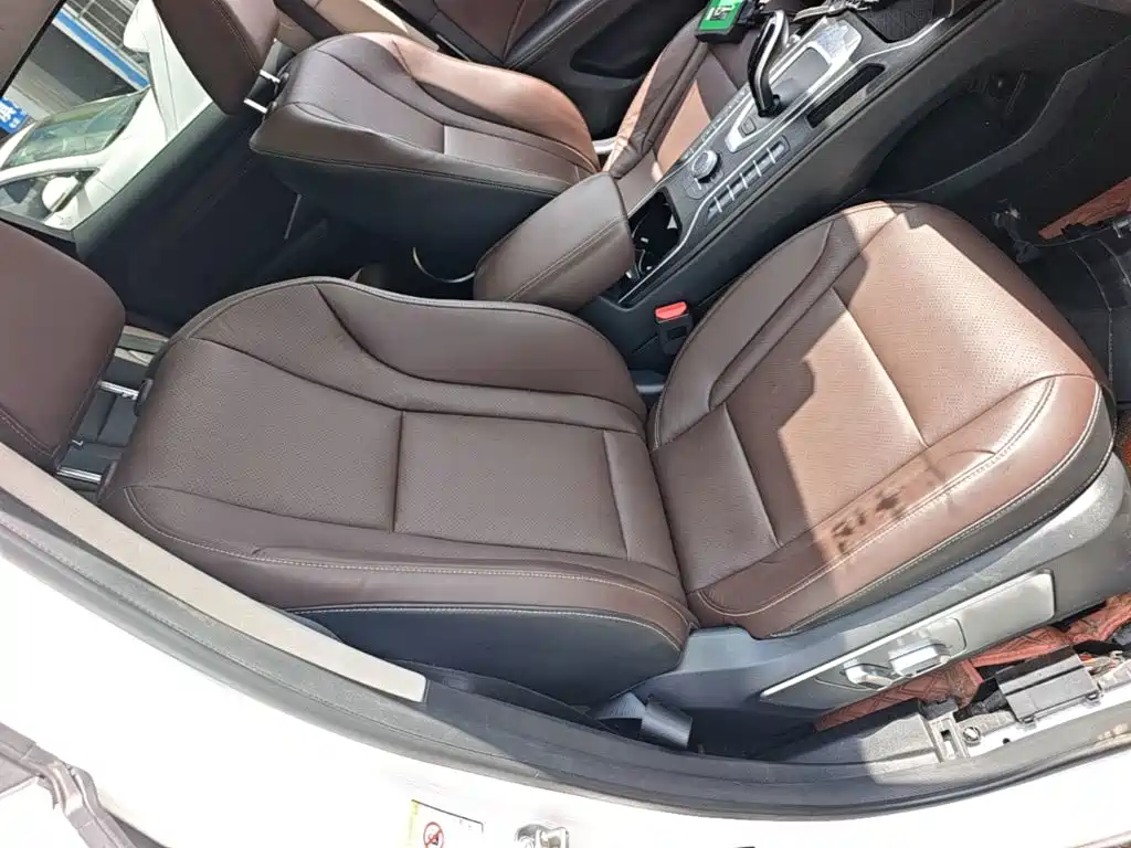 Wey Wey VV6 — миниатюра 25