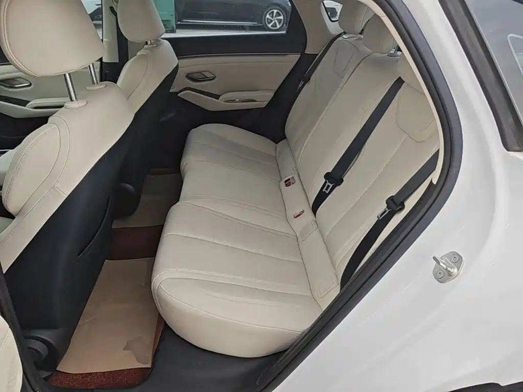BYD Qin L — миниатюра 17
