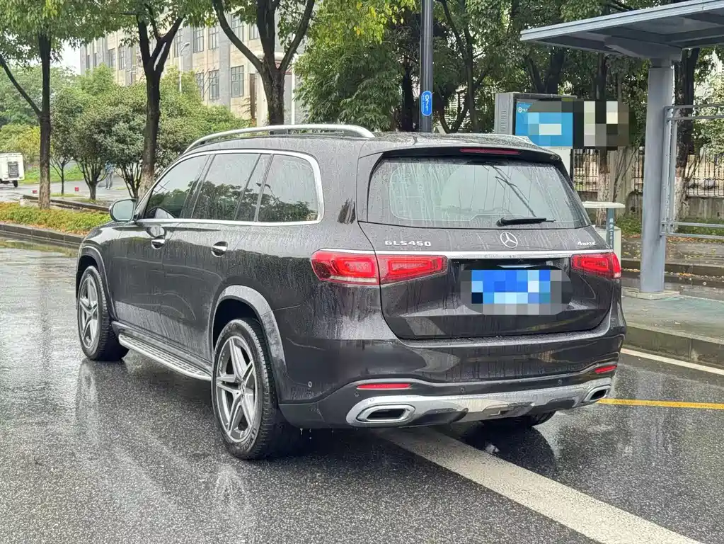 Mercedes-Benz GLS — миниатюра 9