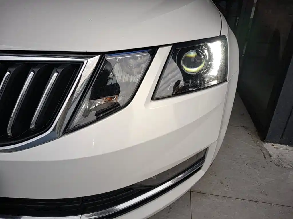 Skoda Octavia — миниатюра 24