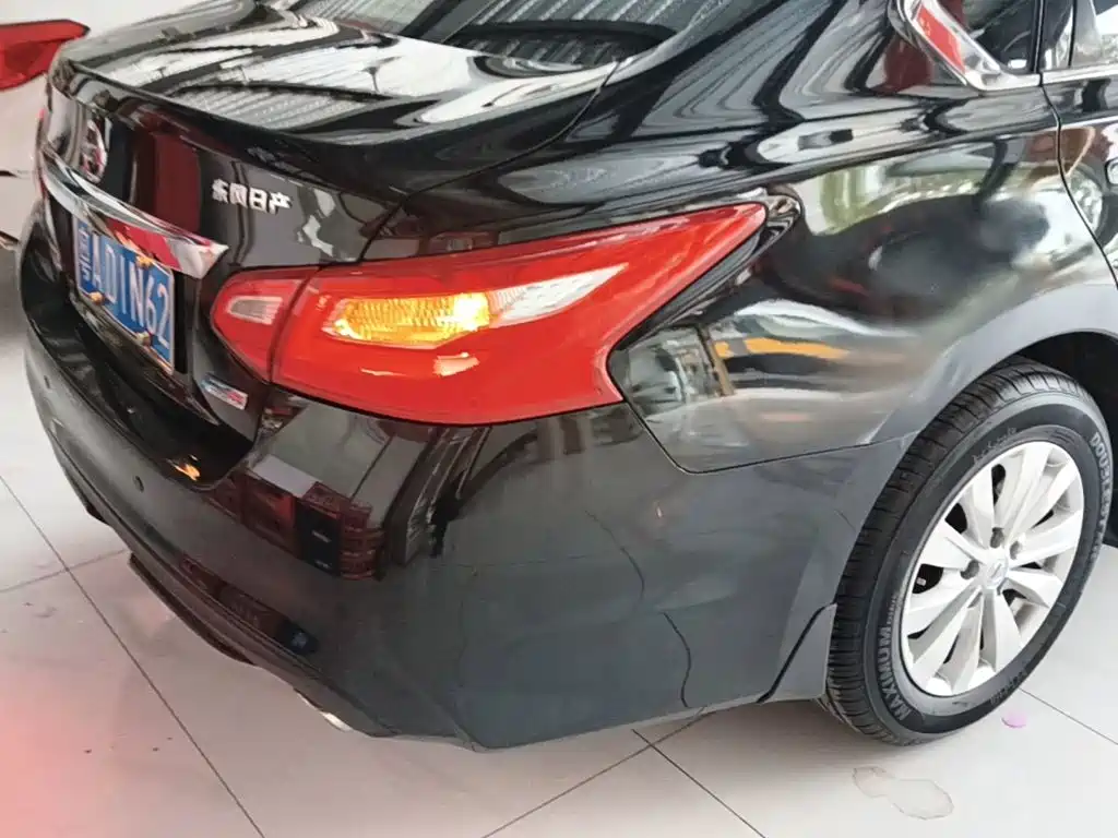 Nissan Teana — миниатюра 8