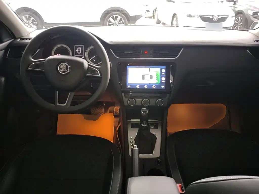 Skoda Octavia — миниатюра 10