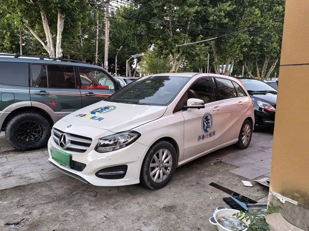 Mercedes-Benz B-Class