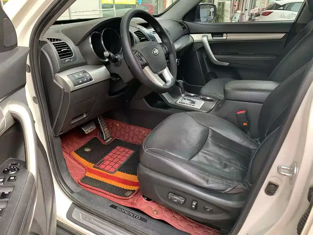Kia Sorento — миниатюра 6