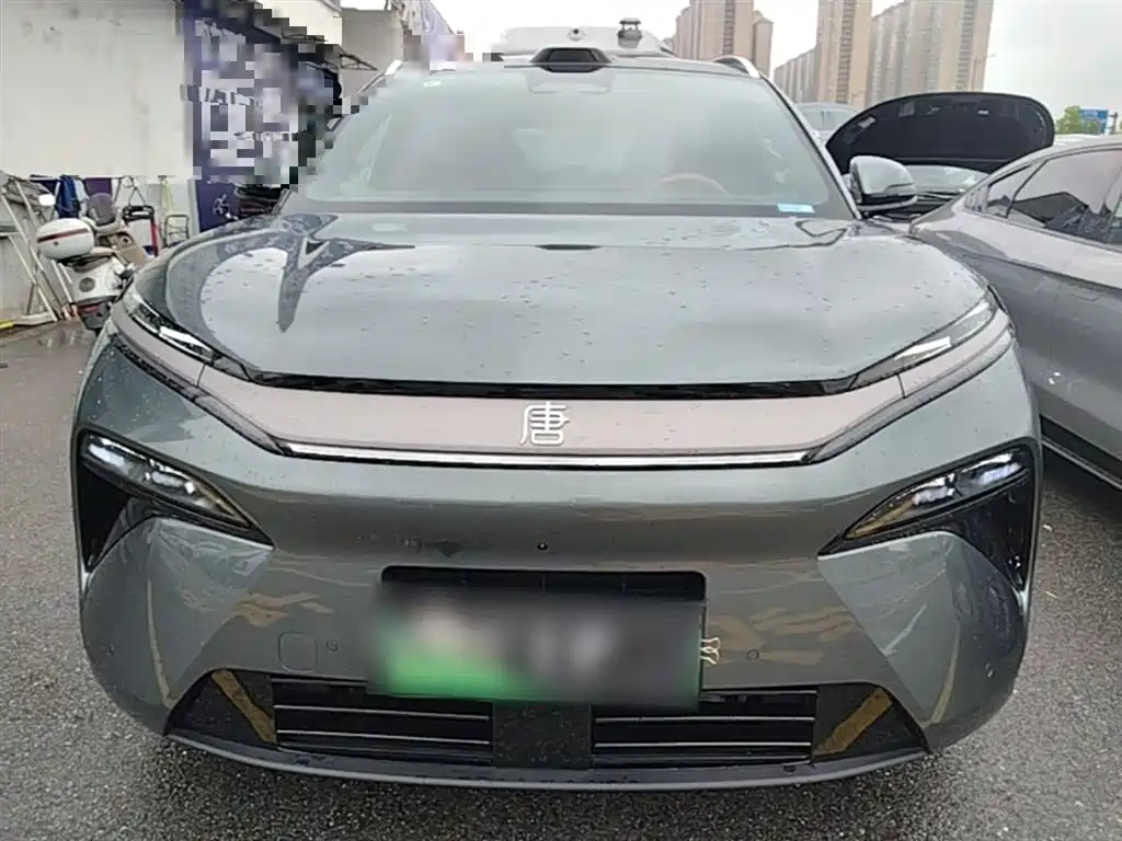 BYD Tang L L 2025 DM 175KM