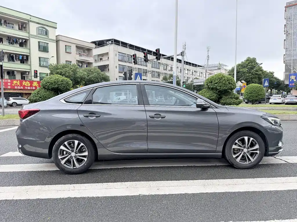 Changan Eado — миниатюра 21