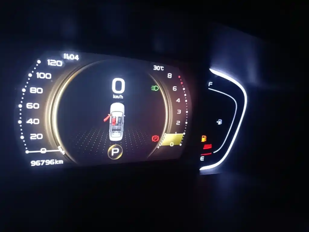 Geely Binrui — миниатюра 12
