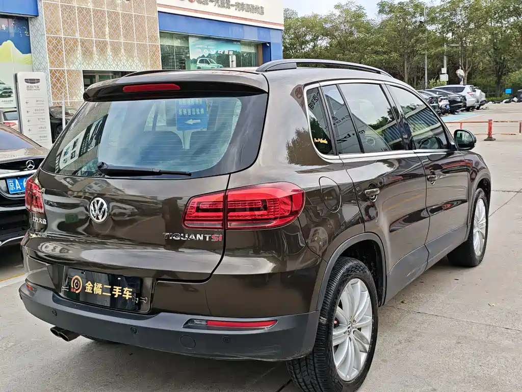 Volkswagen Tiguan — миниатюра 3