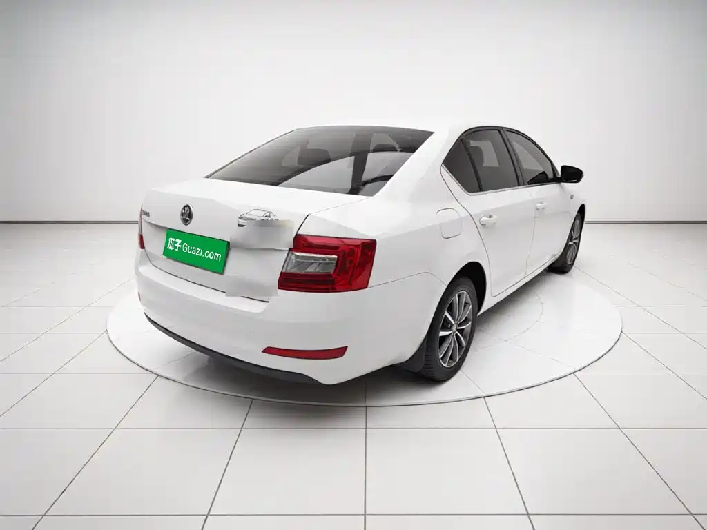 Skoda Octavia — миниатюра 6