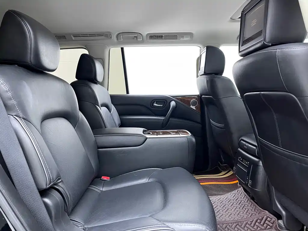 Infiniti QX80 — миниатюра 13