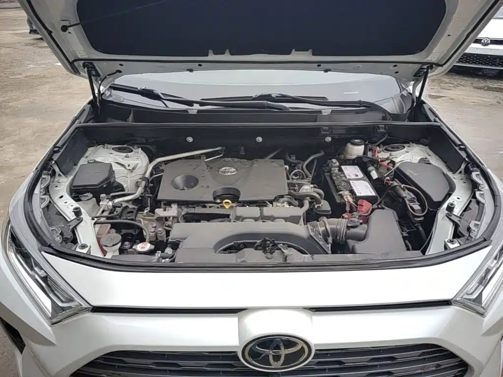 Toyota RAV4 — миниатюра 20