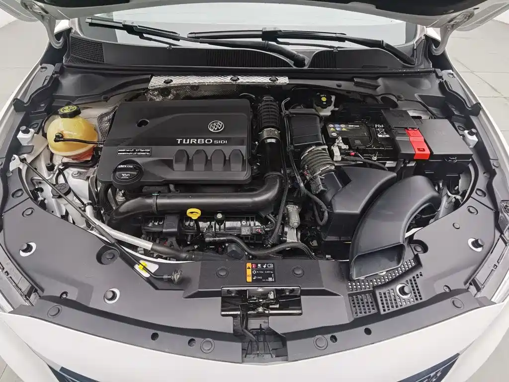 Buick Verano — миниатюра 6