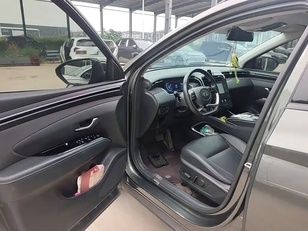 Hyundai Tucson — миниатюра 16