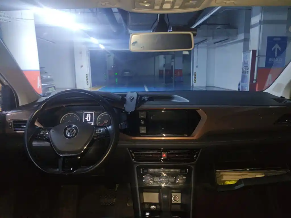 Volkswagen Tharu — миниатюра 5