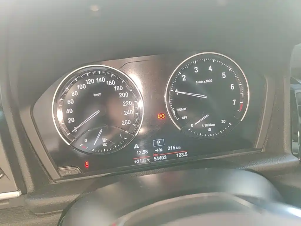 BMW 2 Series Active Tourer — миниатюра 12