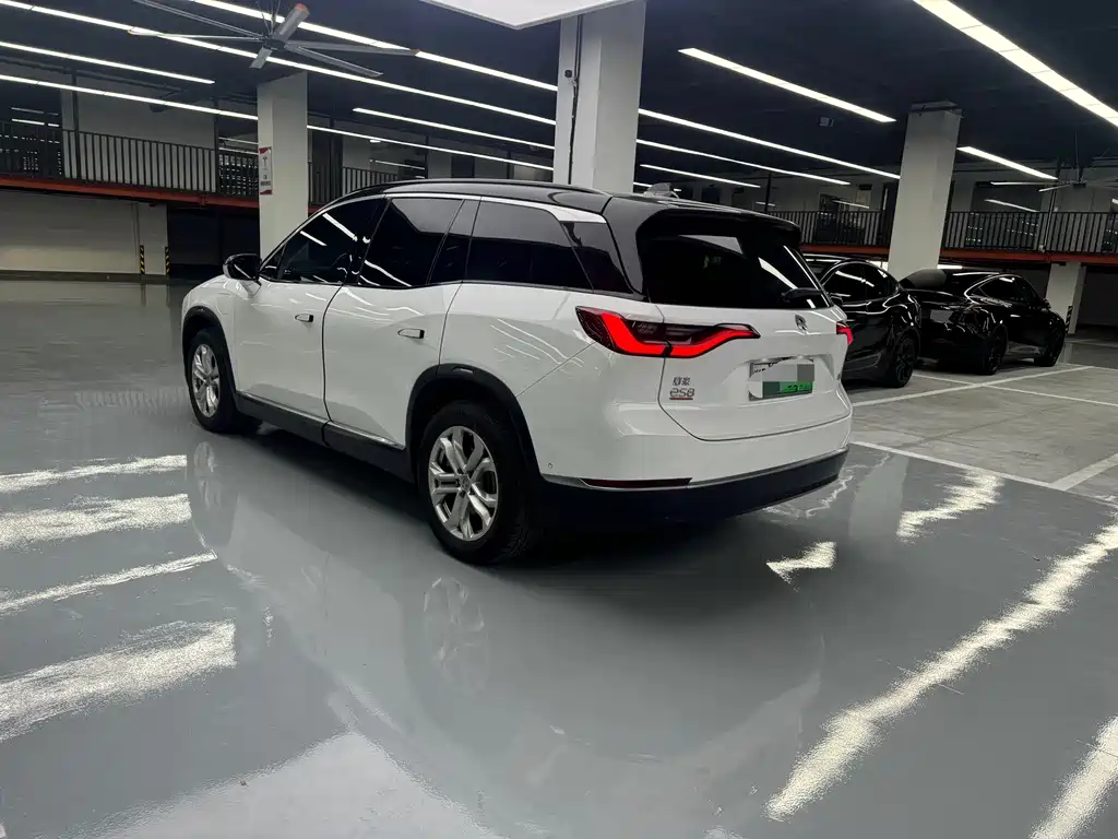NIO ES8 — миниатюра 14