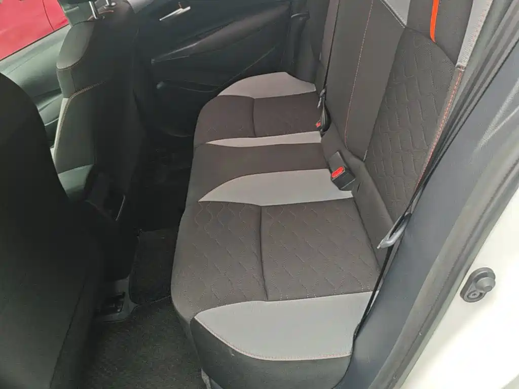 Toyota Corolla — миниатюра 17