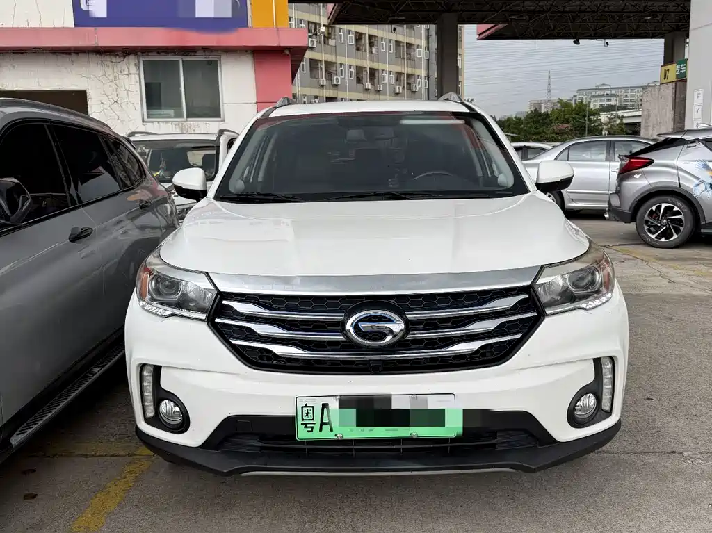 GAC Trumpchi GS4 NEV 2017 1.5L PHEV Premium Edition