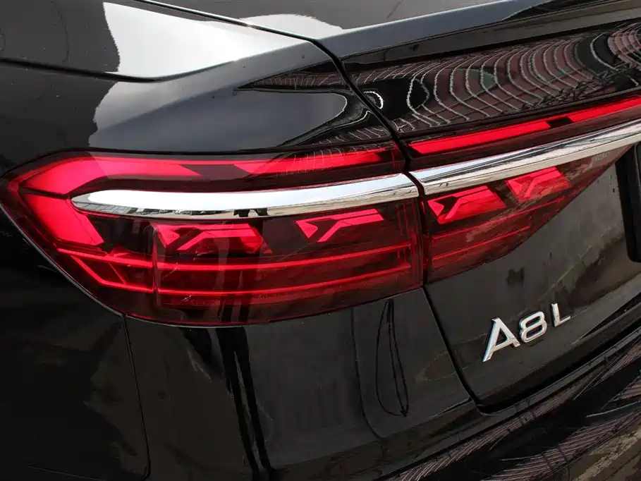 Audi A8 — фотографии объявления, Фото 13