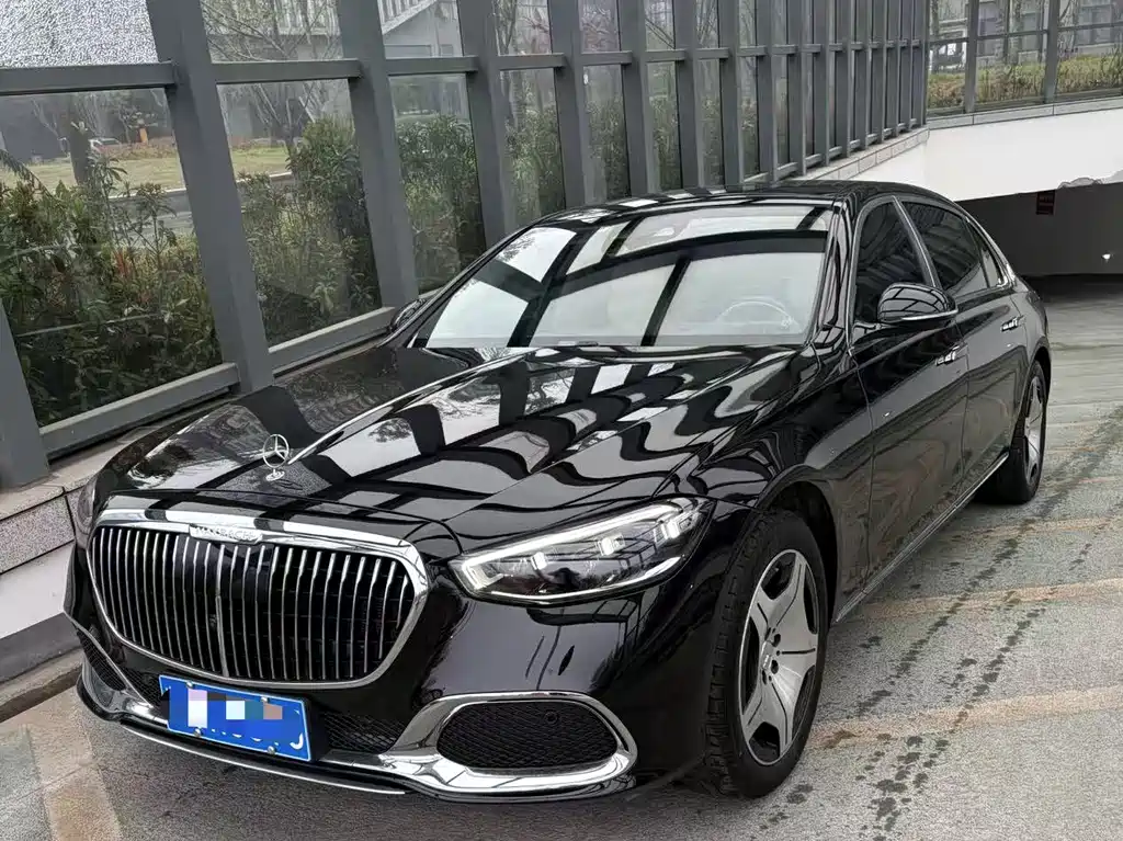 Mercedes-Benz S-Class 2024