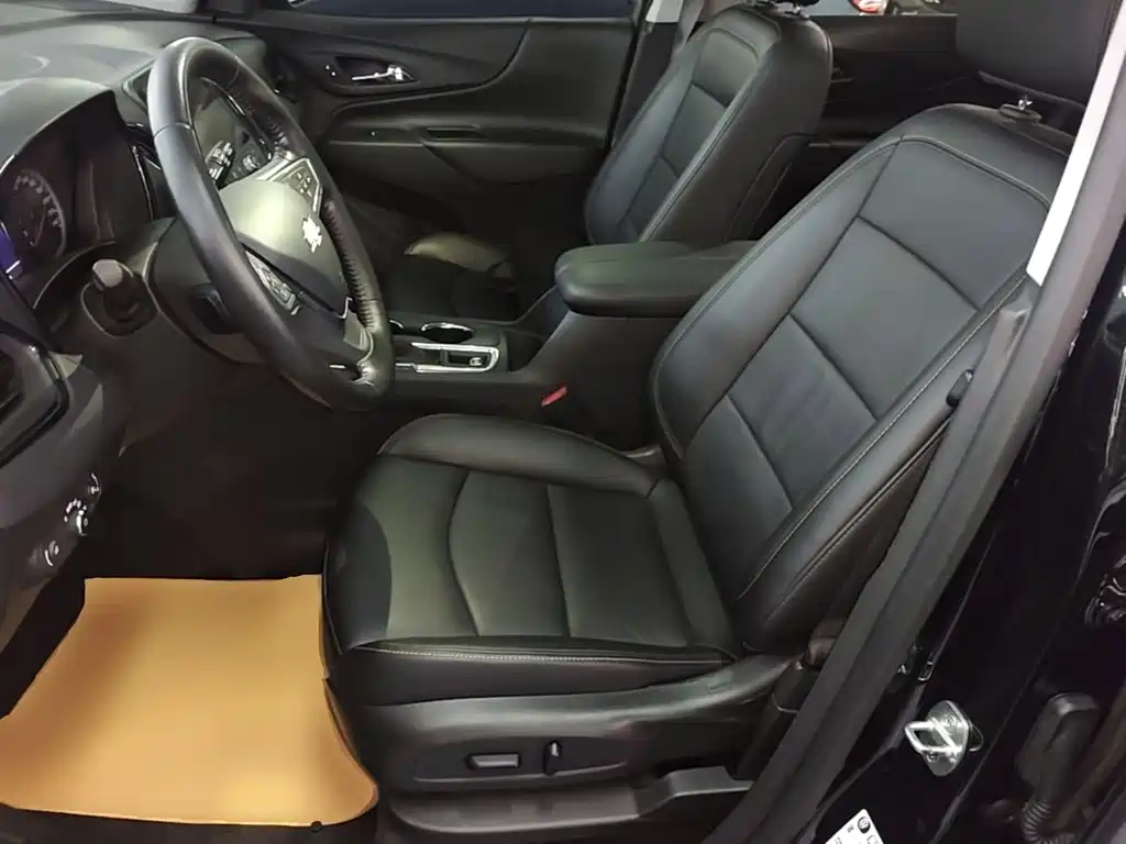 Chevrolet Equinox — миниатюра 15
