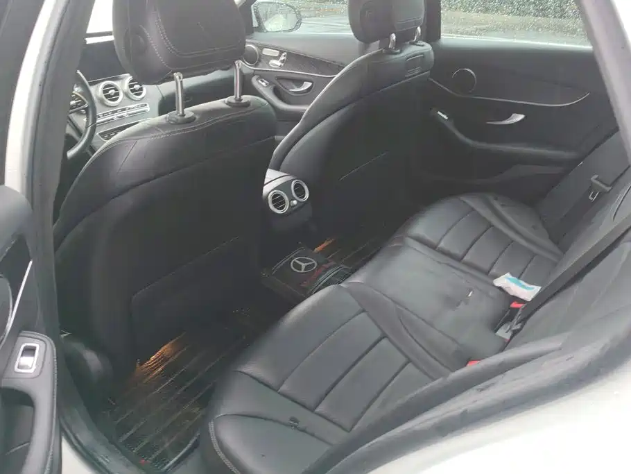 Mercedes-Benz C-Class (Import) — миниатюра 11