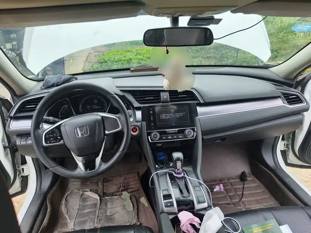Honda Civic — миниатюра 6