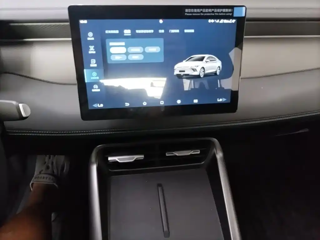 BYD Qin PLUS — миниатюра 13