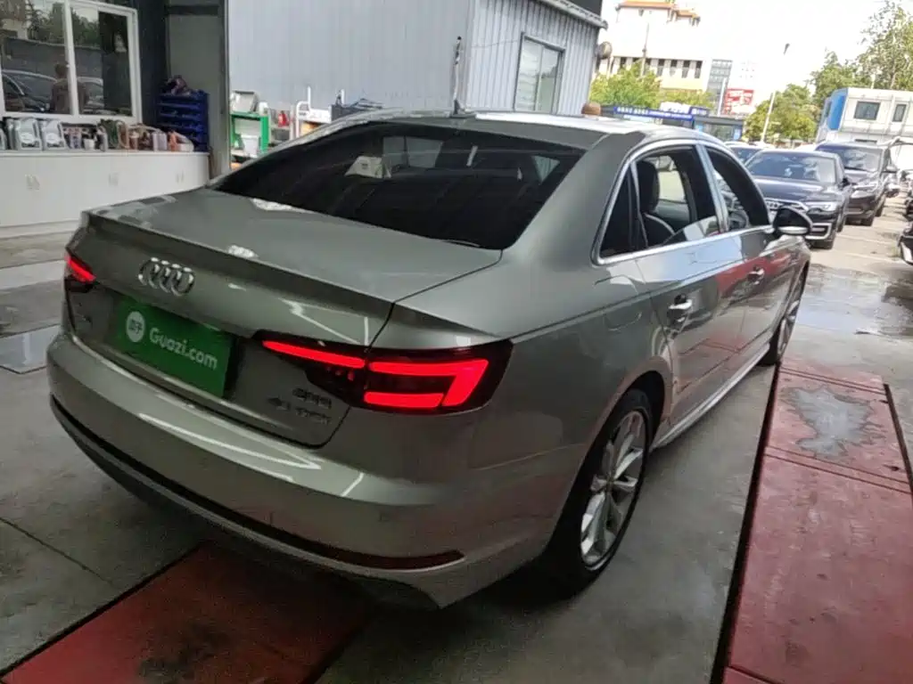 Audi A4L — миниатюра 5