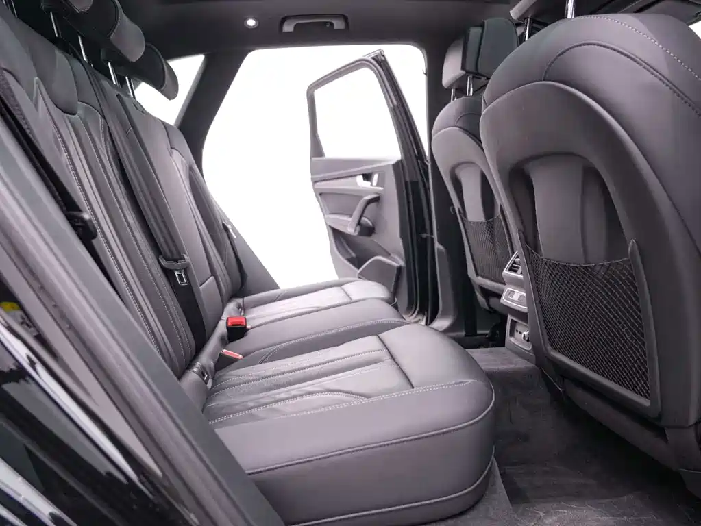 Audi Q5L — миниатюра 18