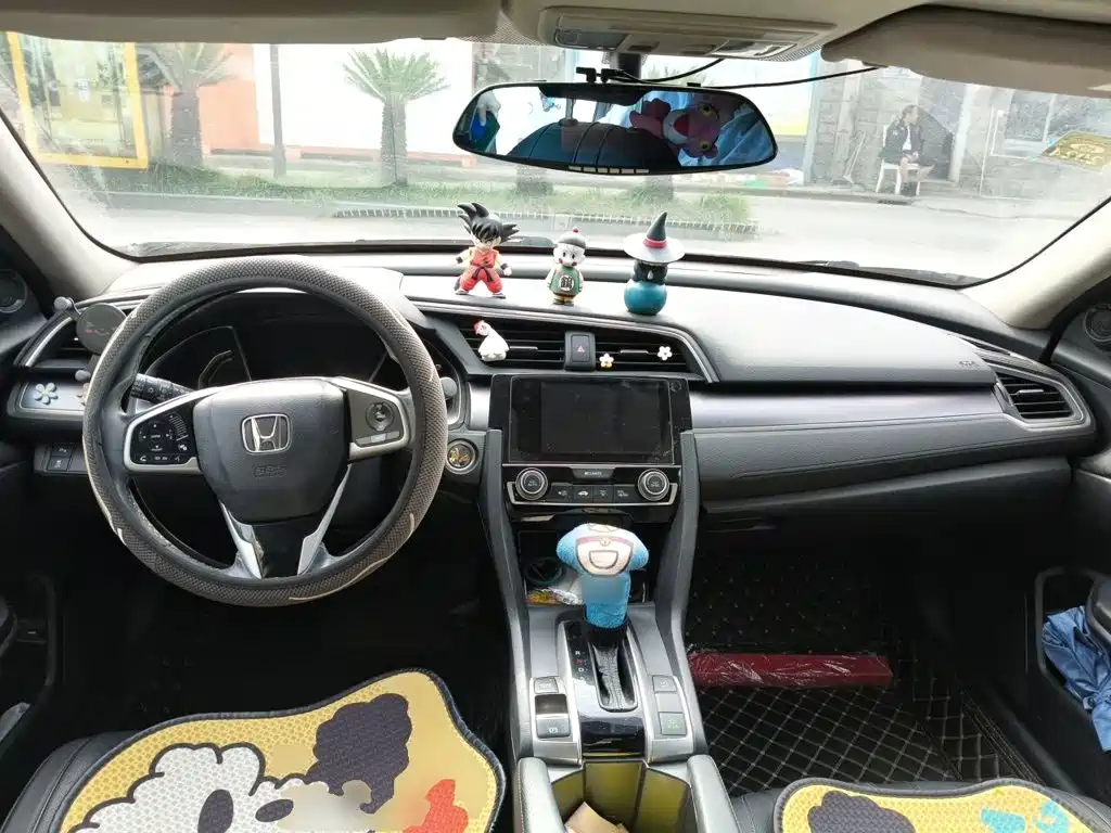 Honda Civic — миниатюра 5