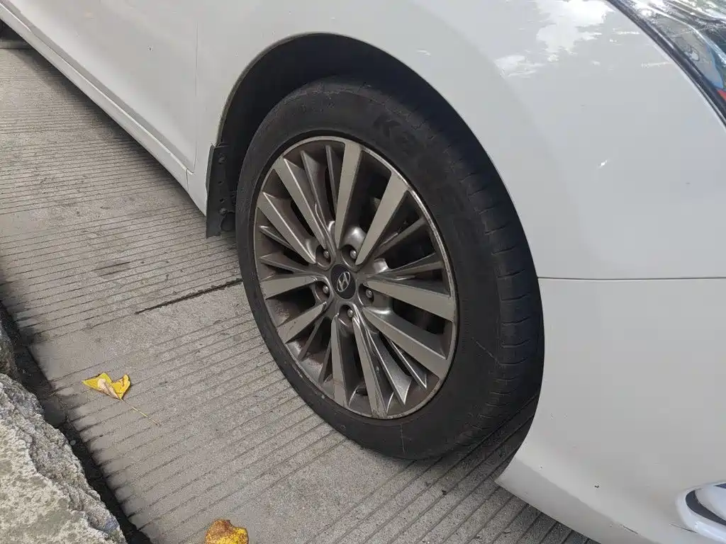 Hyundai Mistra — миниатюра 25