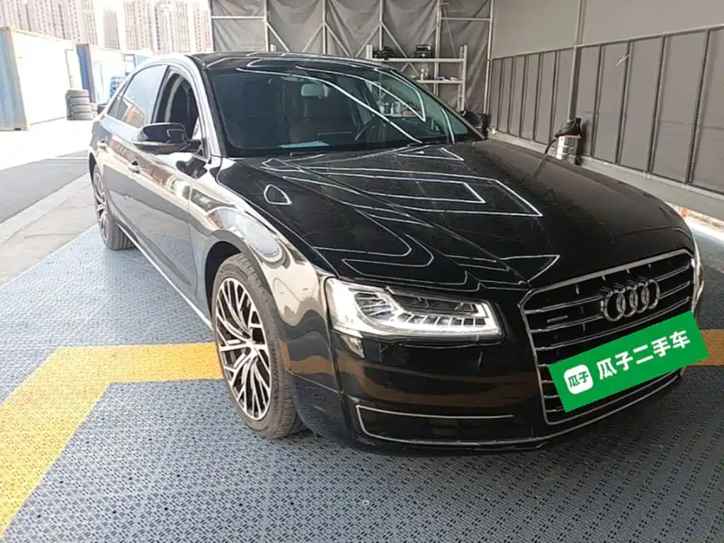 Audi A8 — миниатюра 4