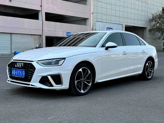 AUDI A4L 2020