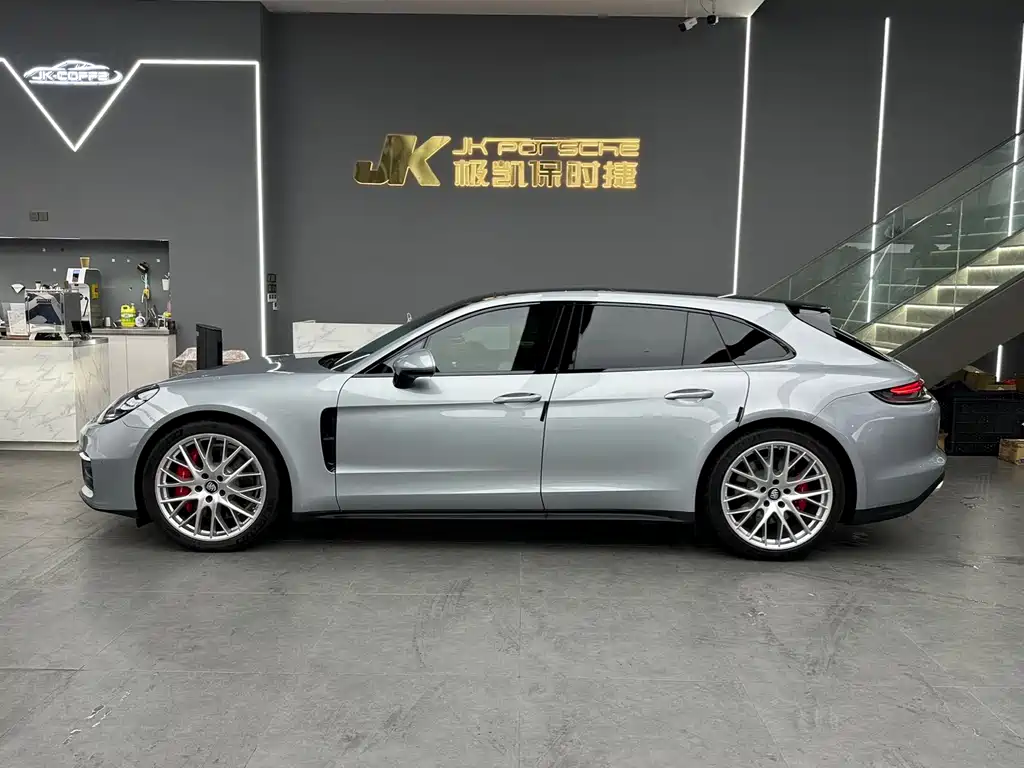 Porsche Panamera — миниатюра 3